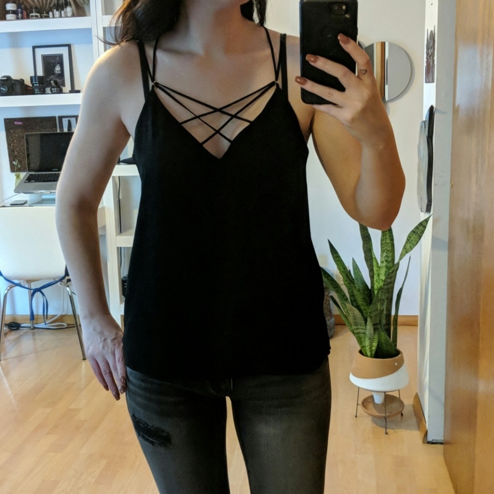 Express Strappy V-neck Tank